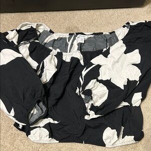 Nine West Monochrome Patterned Blouse